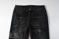AMIRI Jeans A8925
