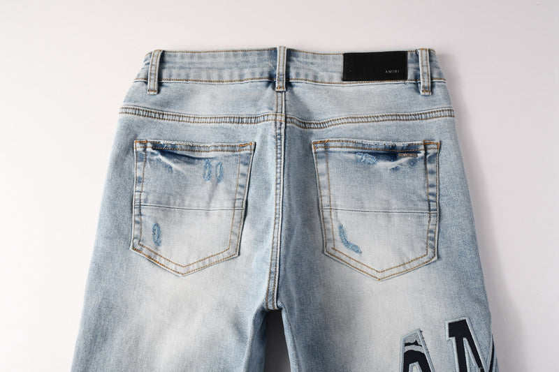 AMIRI Jeans A8920