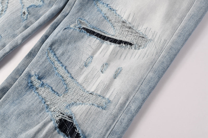AMIRI Jeans A8920