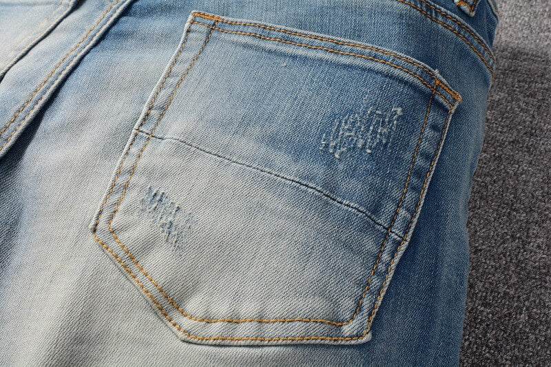AMIRI Jeans #833